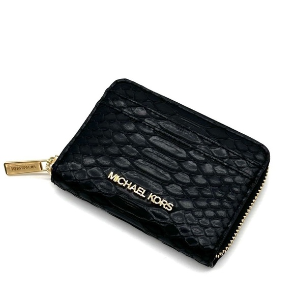 Michael Kors Handbags - Michael Kors Medium ZA Card Case Wallet Black (NWT)